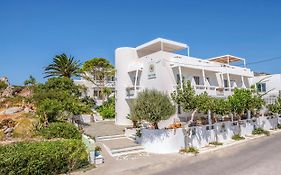 Aris Hotel